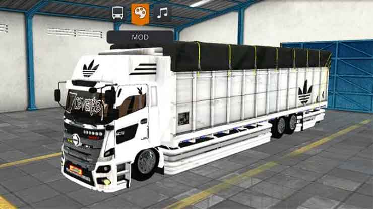 Truck Hino 500 Trailer Bak