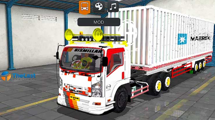 Truck Hino 700 Trailer Maersk